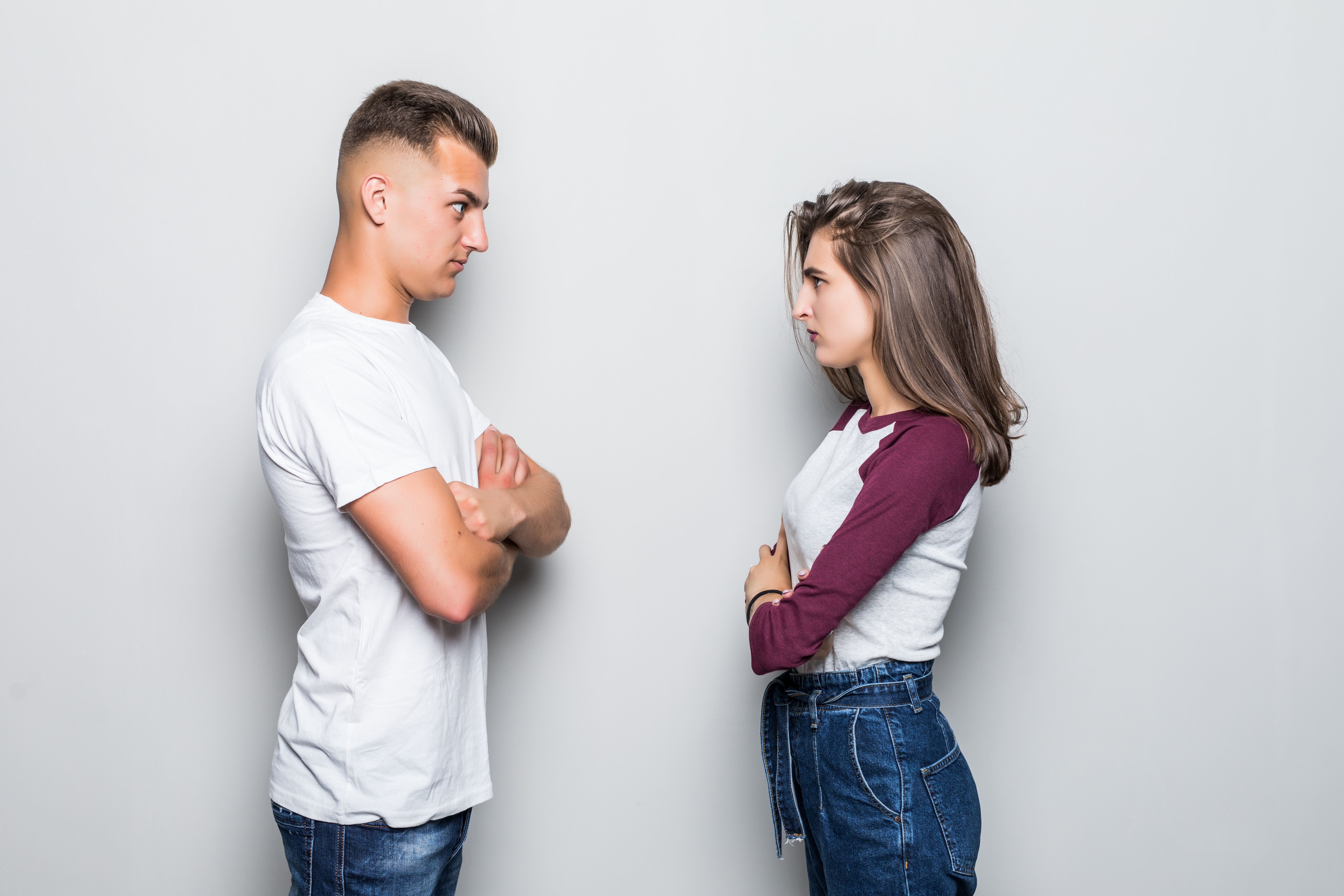 Öffnet die Seite 'Körpersprache, Deeskalation und dialogische Führung' Bildquelle: freepik.com